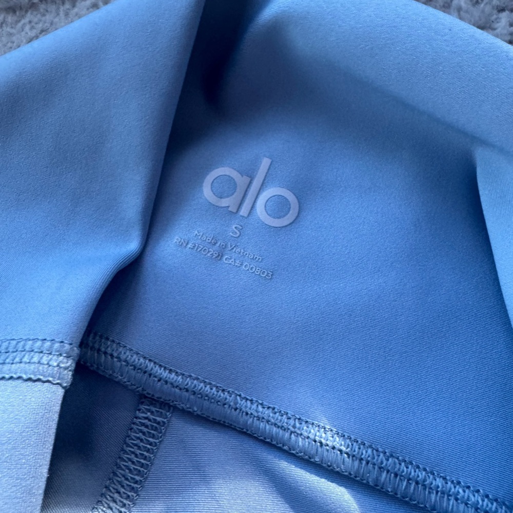 NEW ALO YOGA 7/8 Airlift Legging Celestial Blue size small - Picture 4 of 6